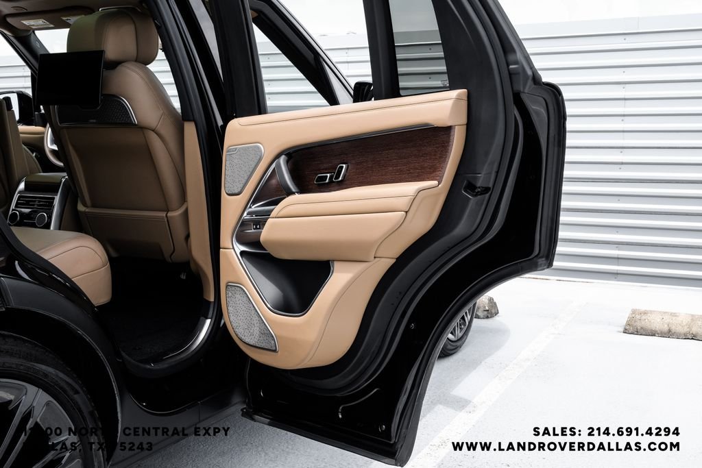 Used 2024 Black Land Rover Autobiography image 53