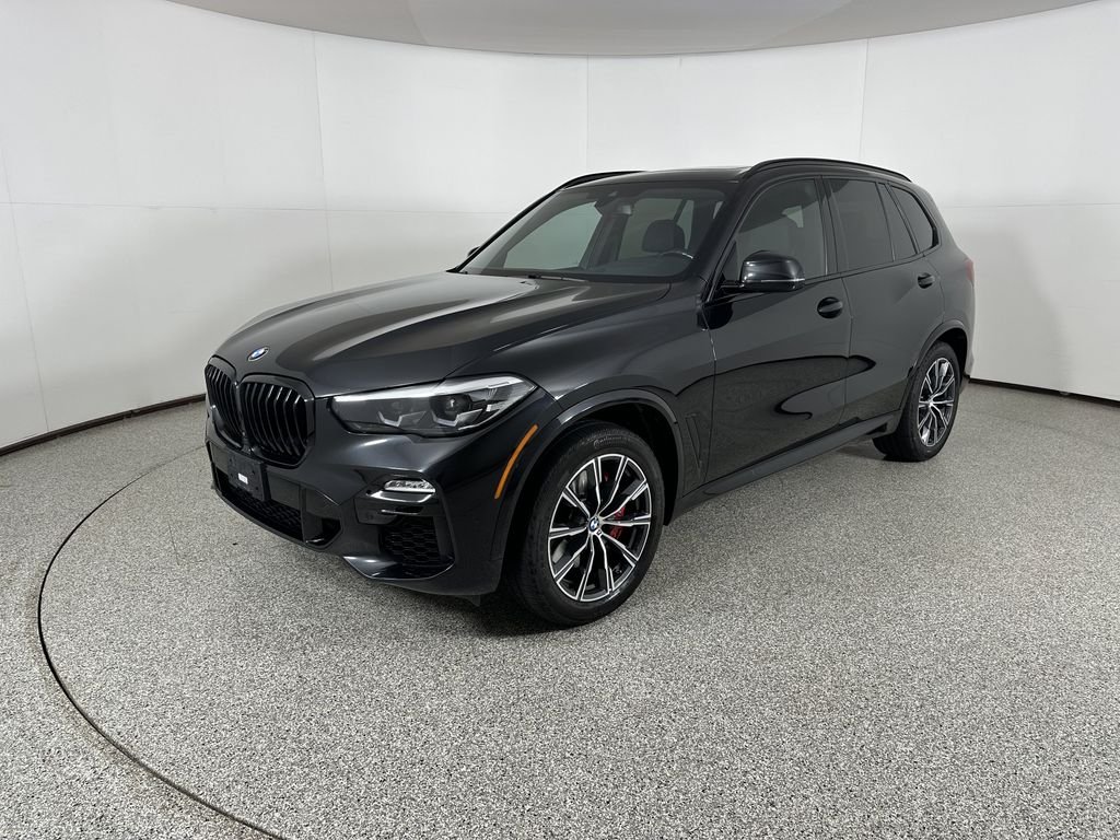 Used 2021 Black BMW xDrive40i image 1