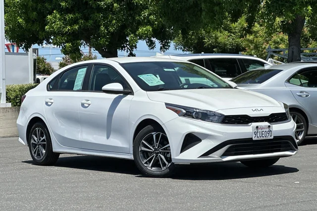 2024 Kia Forte LXS