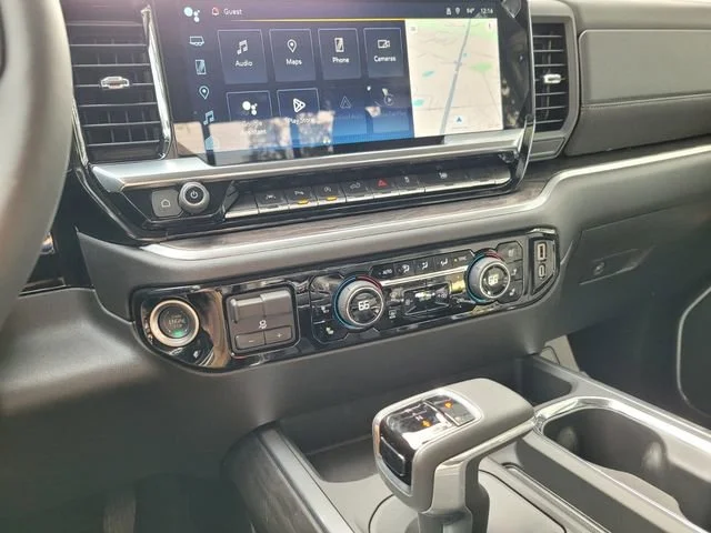 2025 Chevrolet Silverado 1500 LTZ - Photo 22