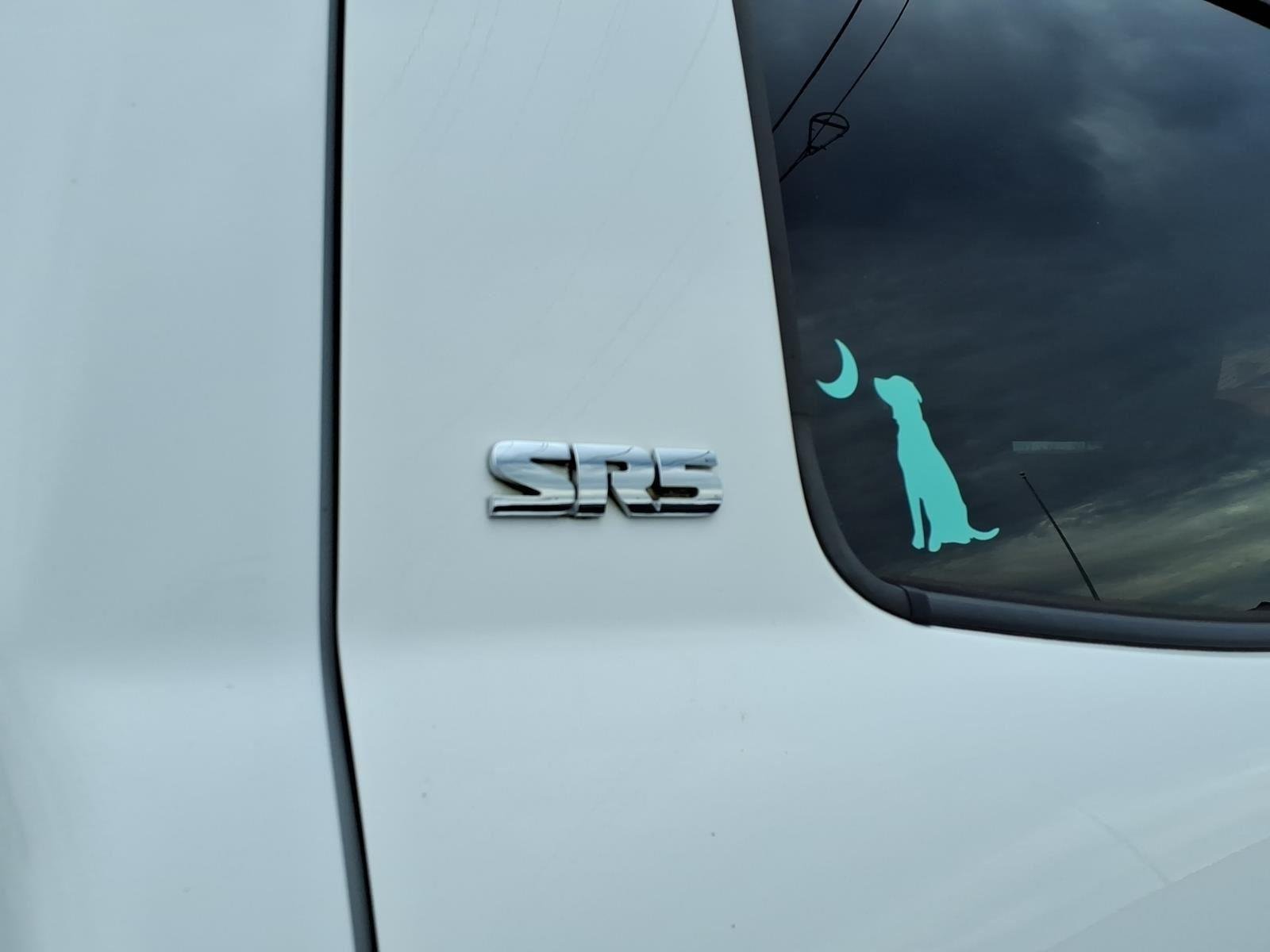 Used 2018 Super White Toyota SR5 image 7