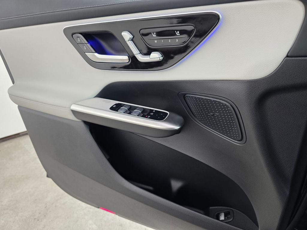 New 2026 Graphite Grey Metallic Mercedes-Benz GLC 300 image 16