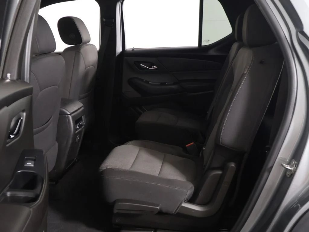 Used 2023 Gray Chevrolet LT image 29