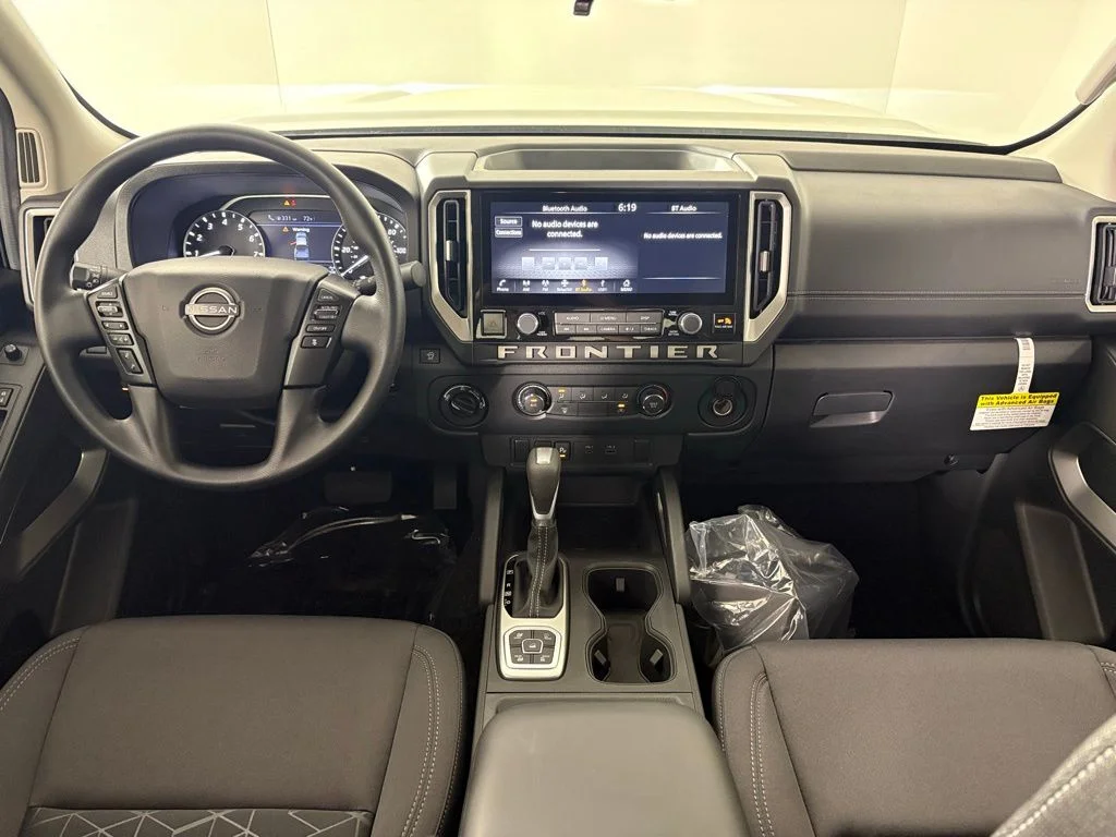 New 2026 Glacier White Nissan Crew Cab SV image 40