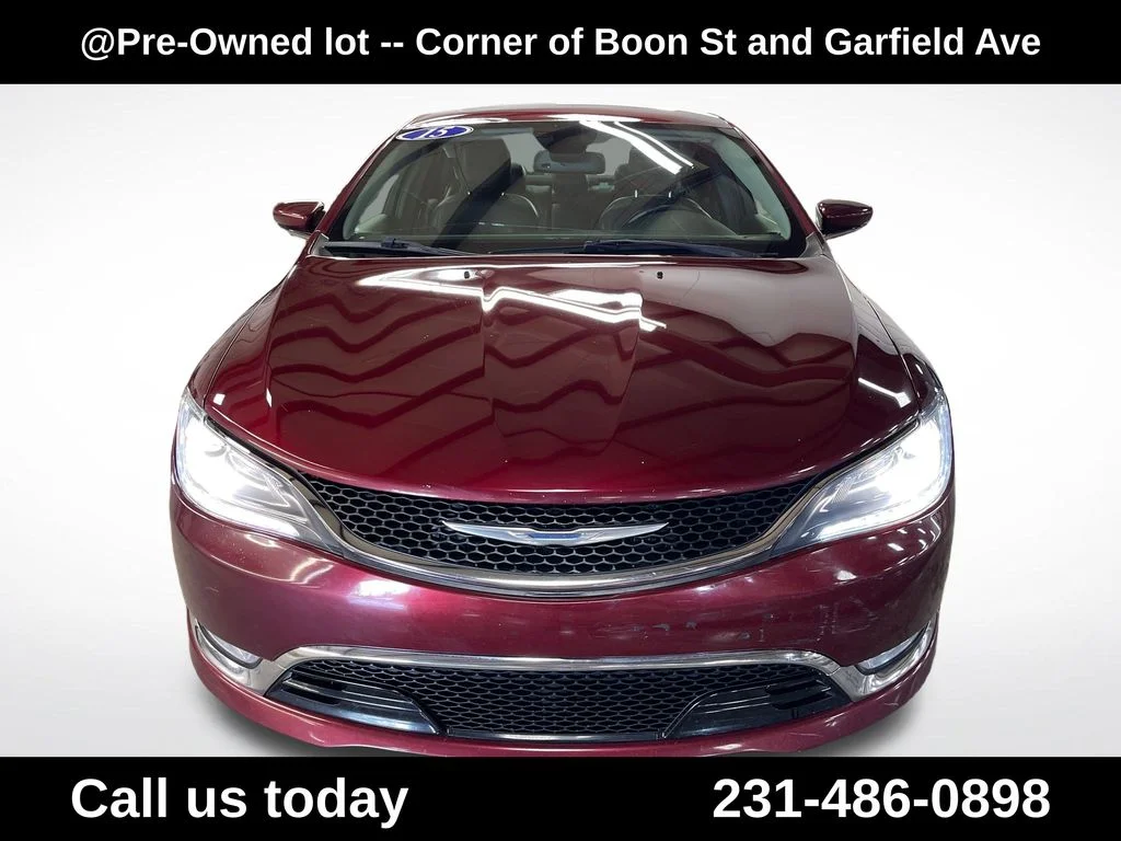 Used 2015 Red Chrysler C image 8