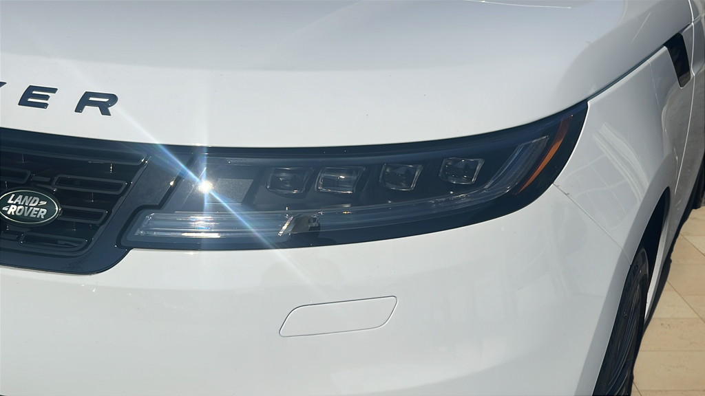 New 2026 White Land Rover SE image 11