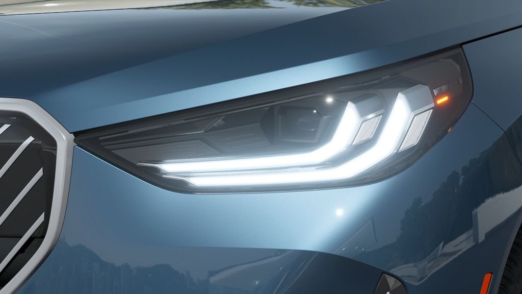 New 2026 Arctic Race Blue metallic BMW 30 xDrive image 6