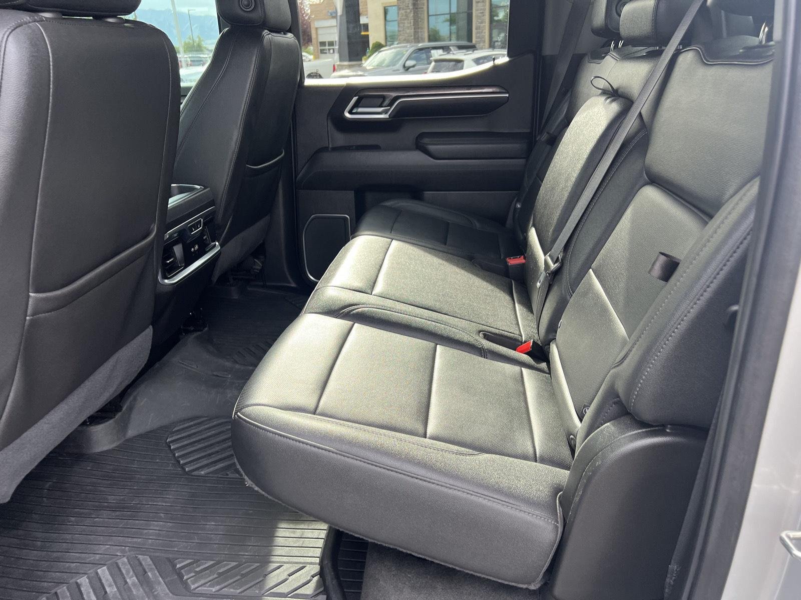 2022 Chevrolet Silverado 1500 LTZ - Photo 32