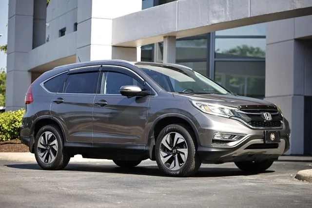 2015 Honda CR-V Touring 2WD's photo