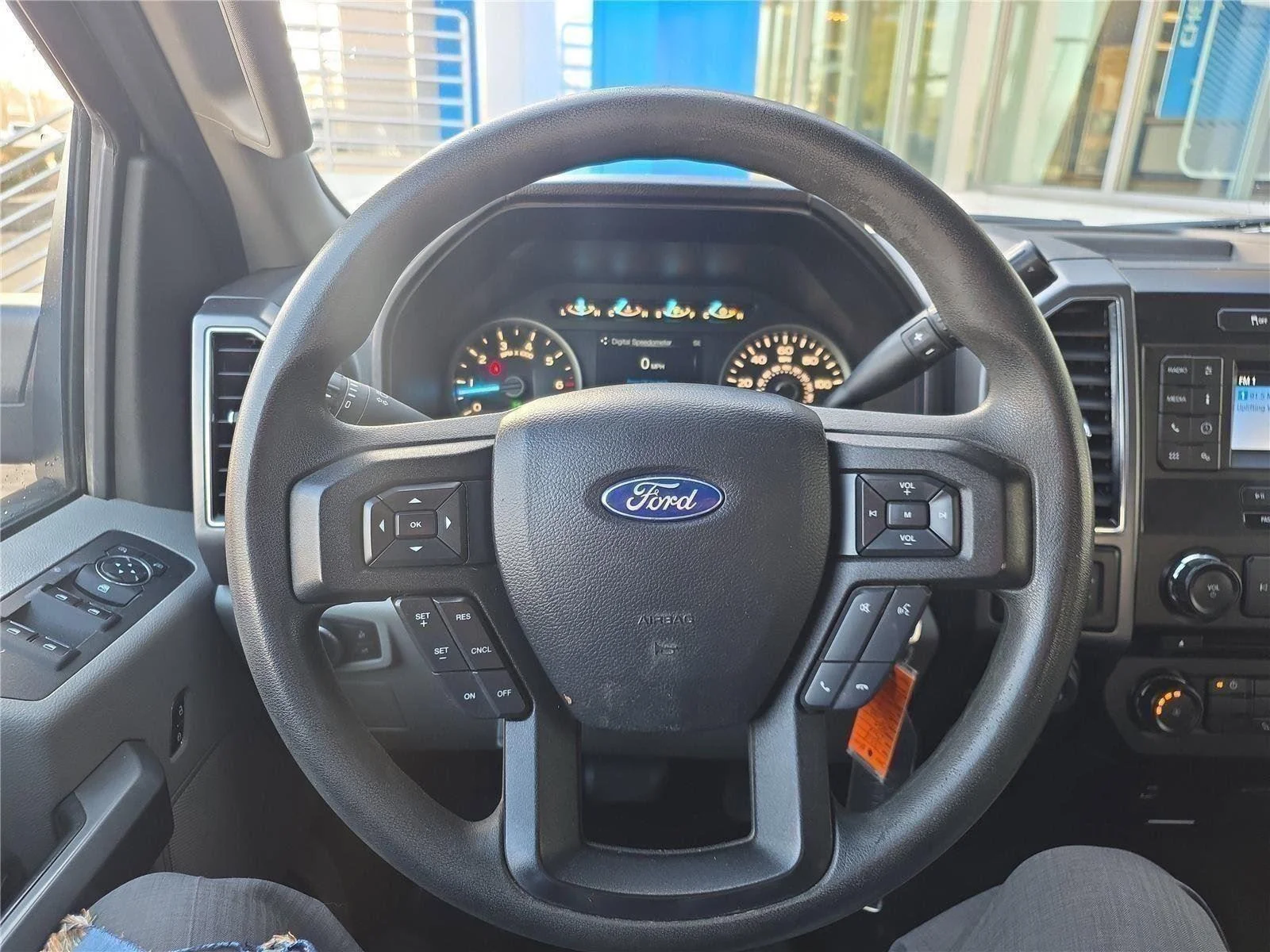 Used 2018 Ingot Silver Metallic Ford XLT image 16