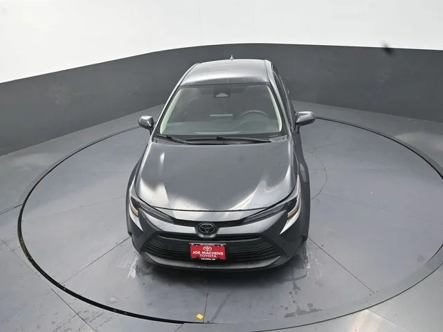 Used 2024  Toyota LE image 24