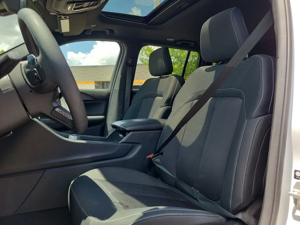 Used 2024 Bright White Clearcoat Jeep Laredo X image 18