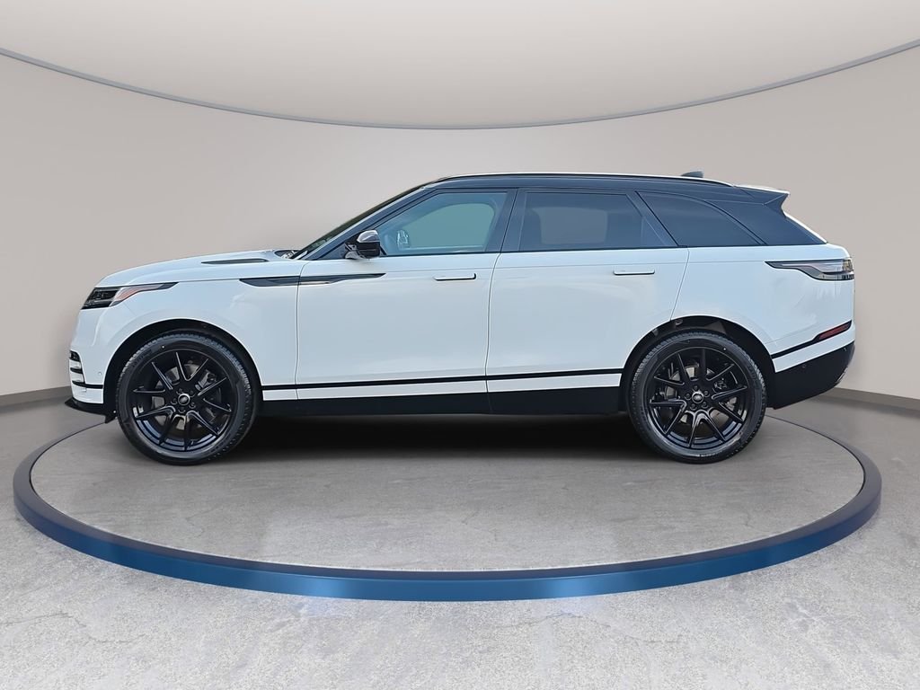 New 2026 Fuji White LAND ROVER Dynamic SE image 8