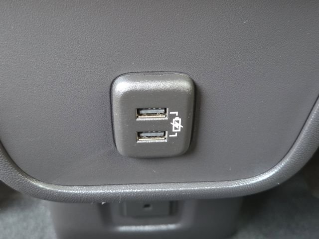 Used 2024 Summit White GMC SLT image 14