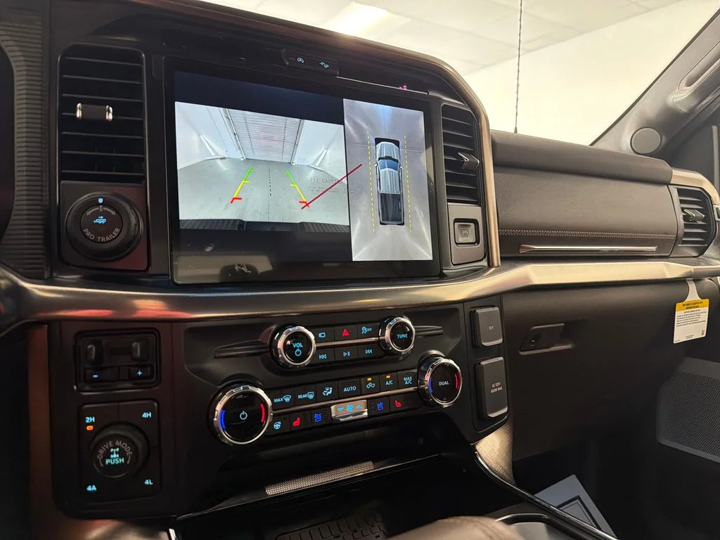 New 2026 Gray Ford King Ranch image 17