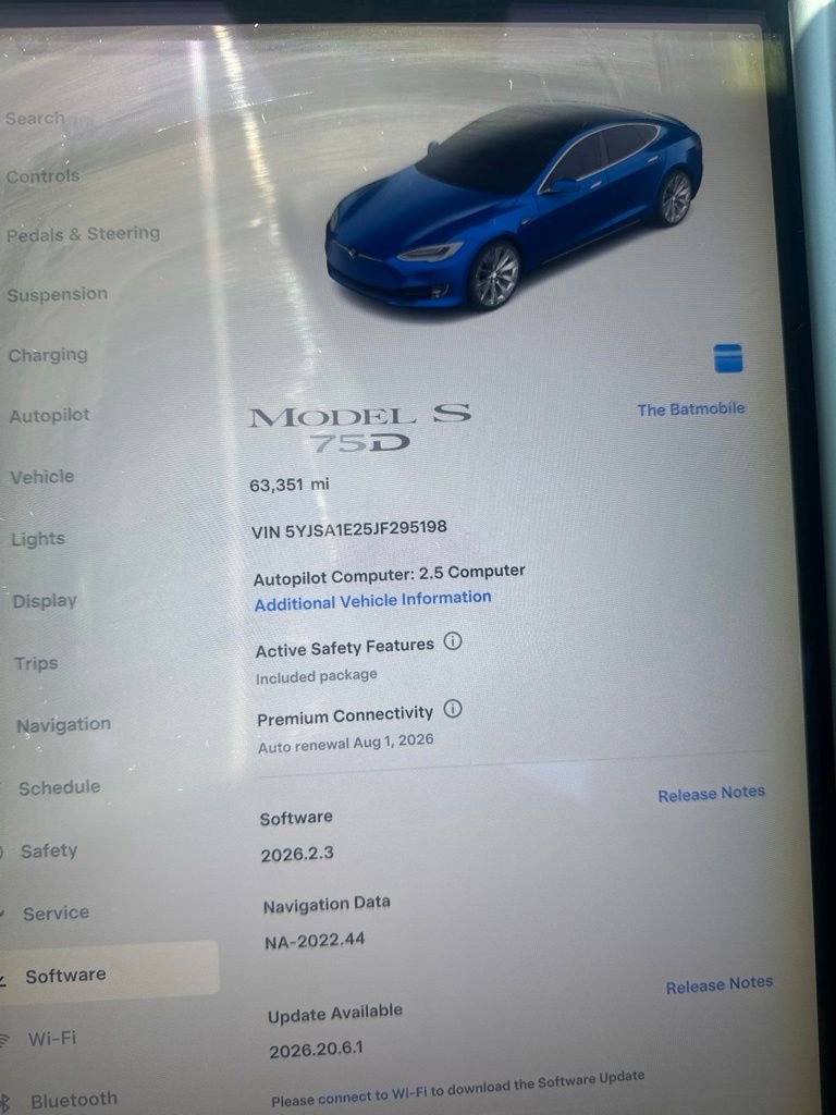 Used 2018  Tesla  image 1