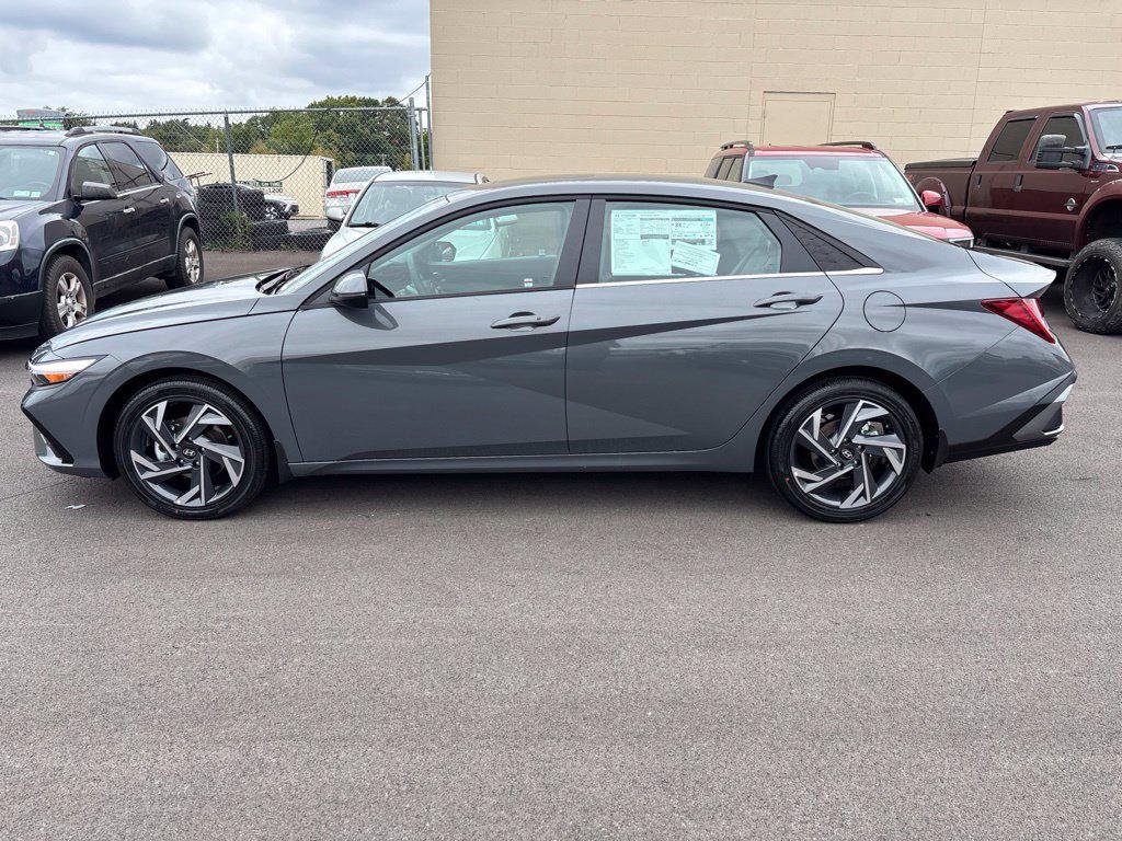 New 2026 Gray Hyundai Limited image 2