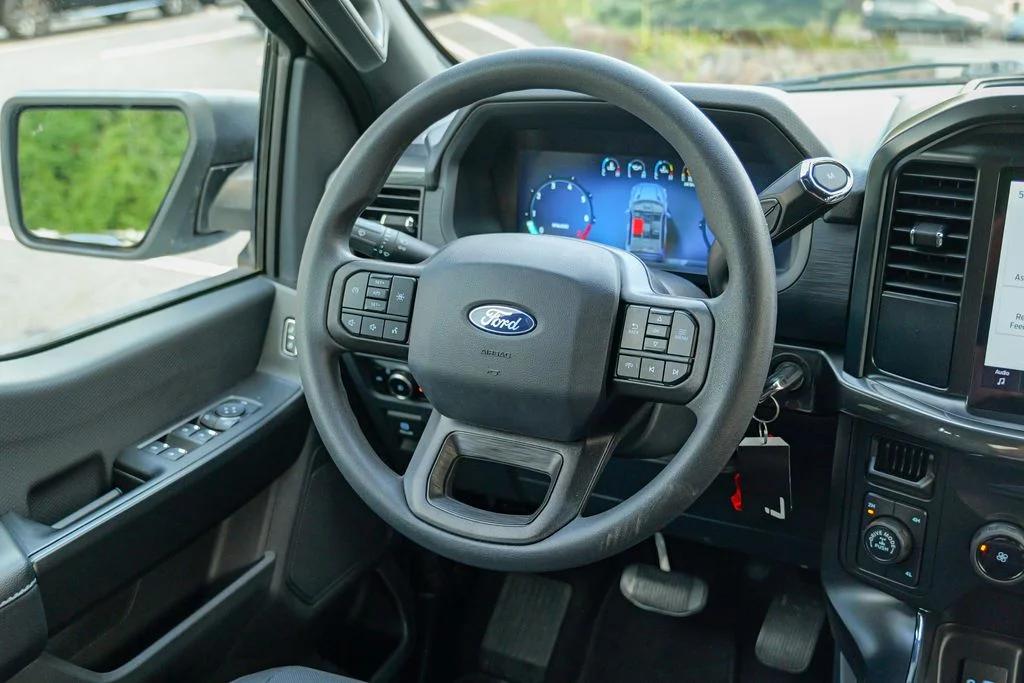 Used 2024 Avalanche Ford STX image 43