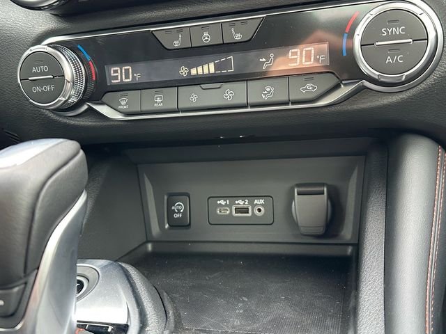 New 2025 Nissan Sentra Xtronic CVT SR