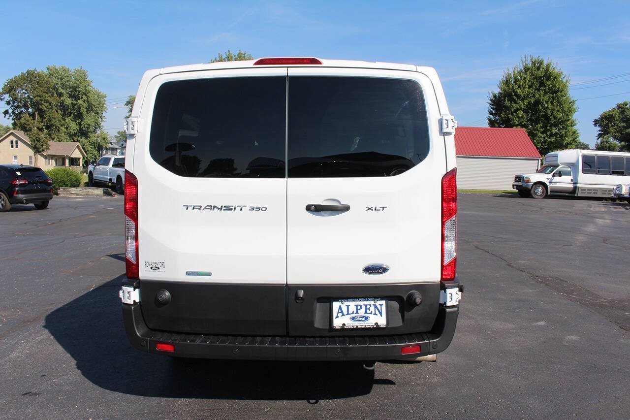 Used 2024 Oxford White Ford 350 XLT 3dr LWB Low Roof Passenger Van image 8