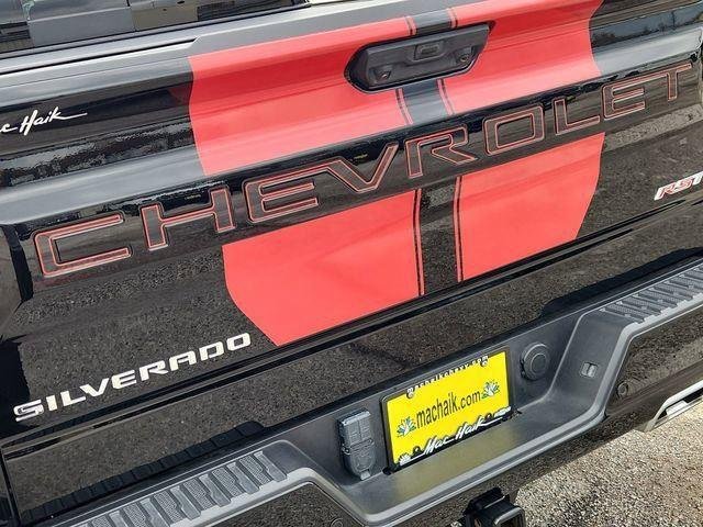 Used 2025 Black Chevrolet RST image 30