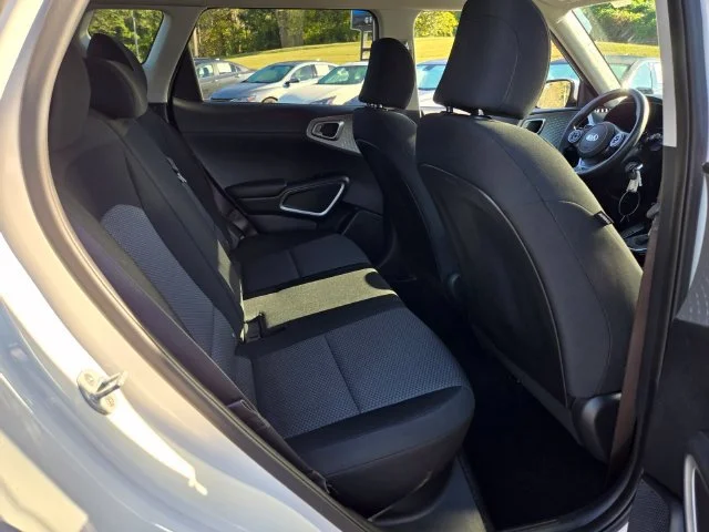 Used 2020 White Kia LX image 17