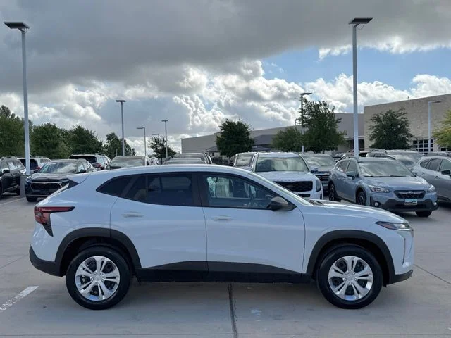 Used 2026 White Chevrolet LS image 5
