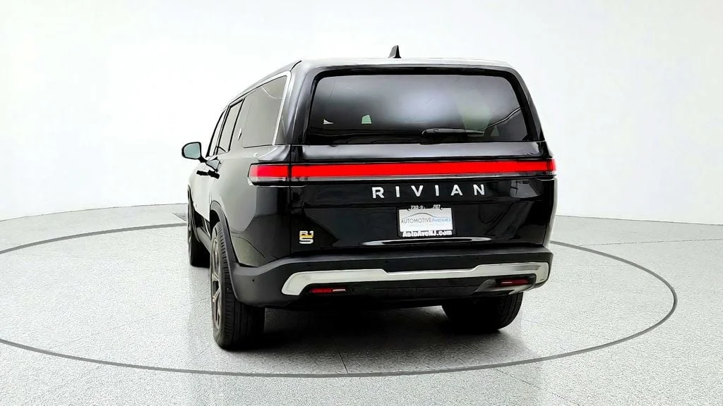 Used 2023 Midnight Rivian Launch Edition AWD image 6