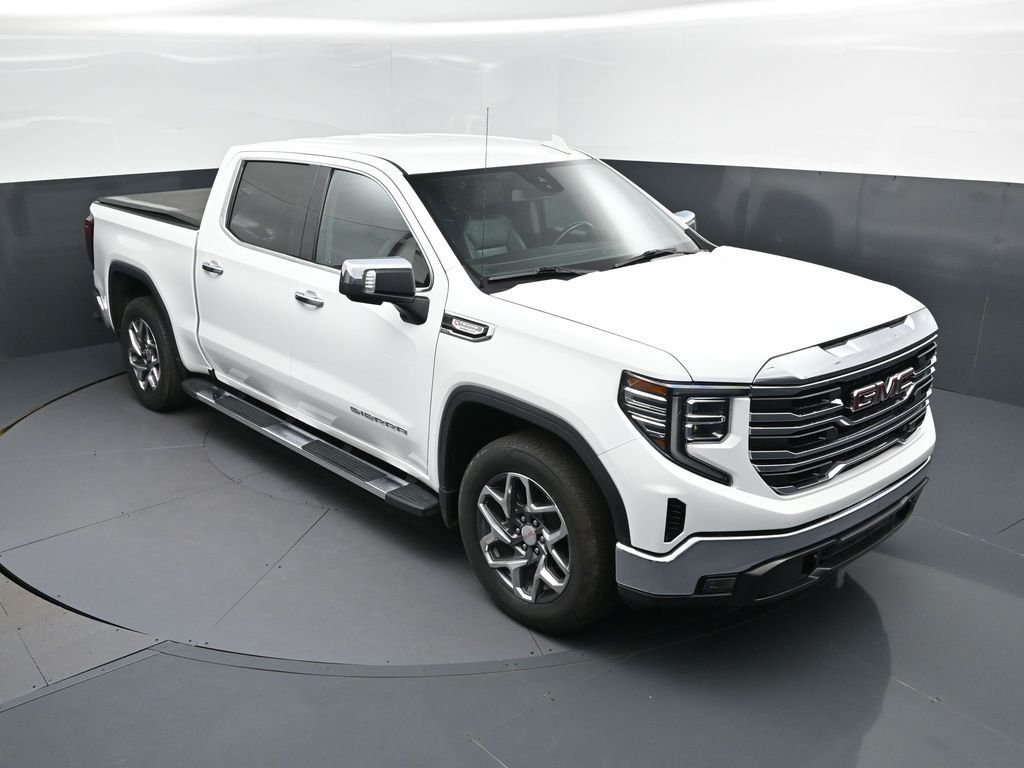 2023 GMC Sierra 2WD Crew Cab Short Box SLT's photo