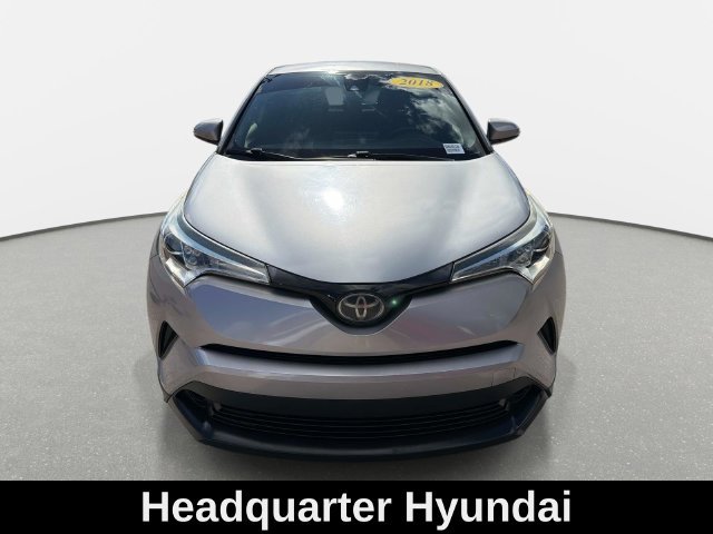 Used 2018 Silver Toyota XLE image 6