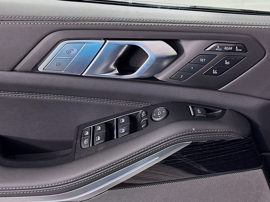 New 2027 Alpine White BMW xDrive40i image 20