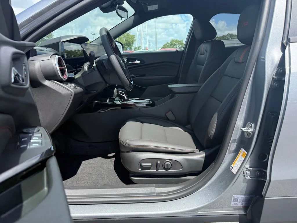 2026 Chevrolet Trax RS - Photo 15