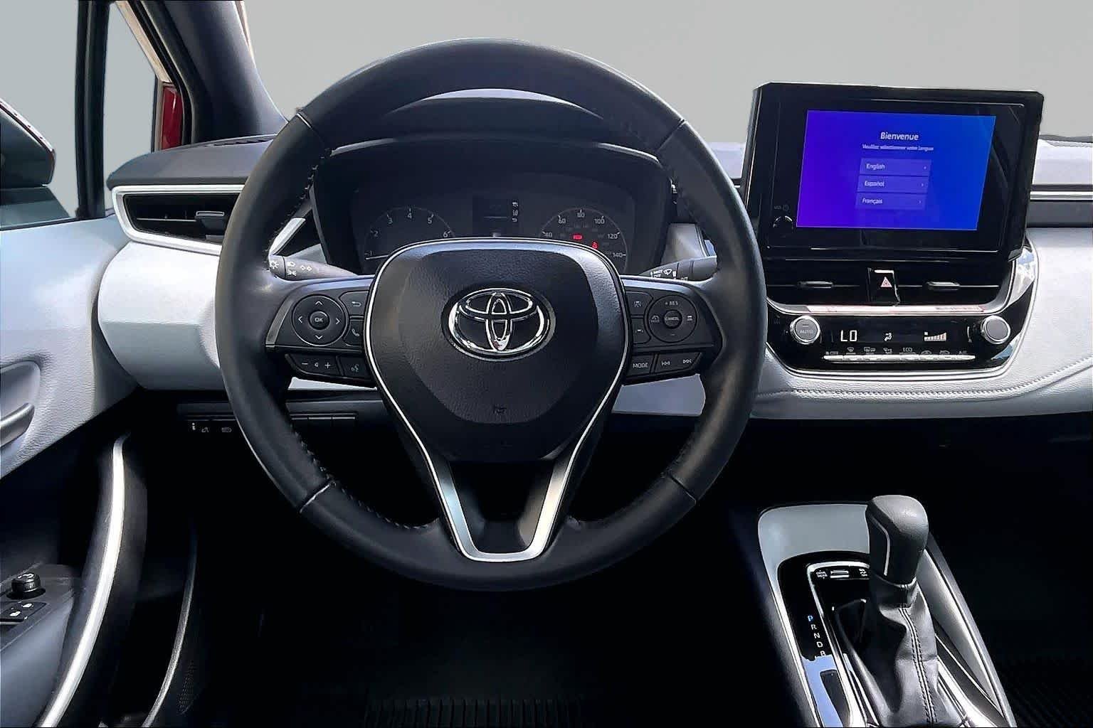 Used 2025 Ruby Flare Pearl Toyota SE image 6