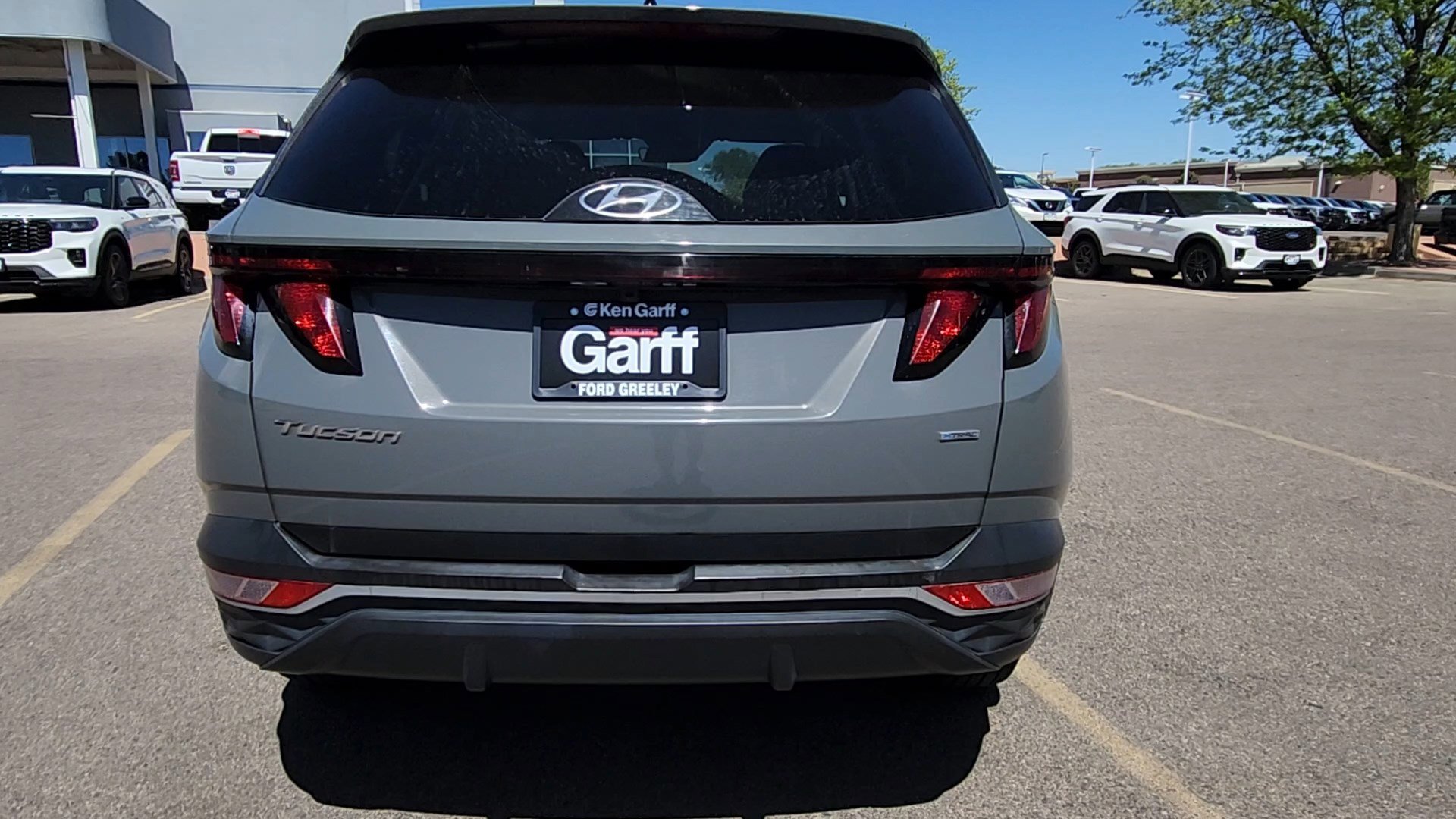 Used 2024 Hampton Gray Hyundai SEL image 40
