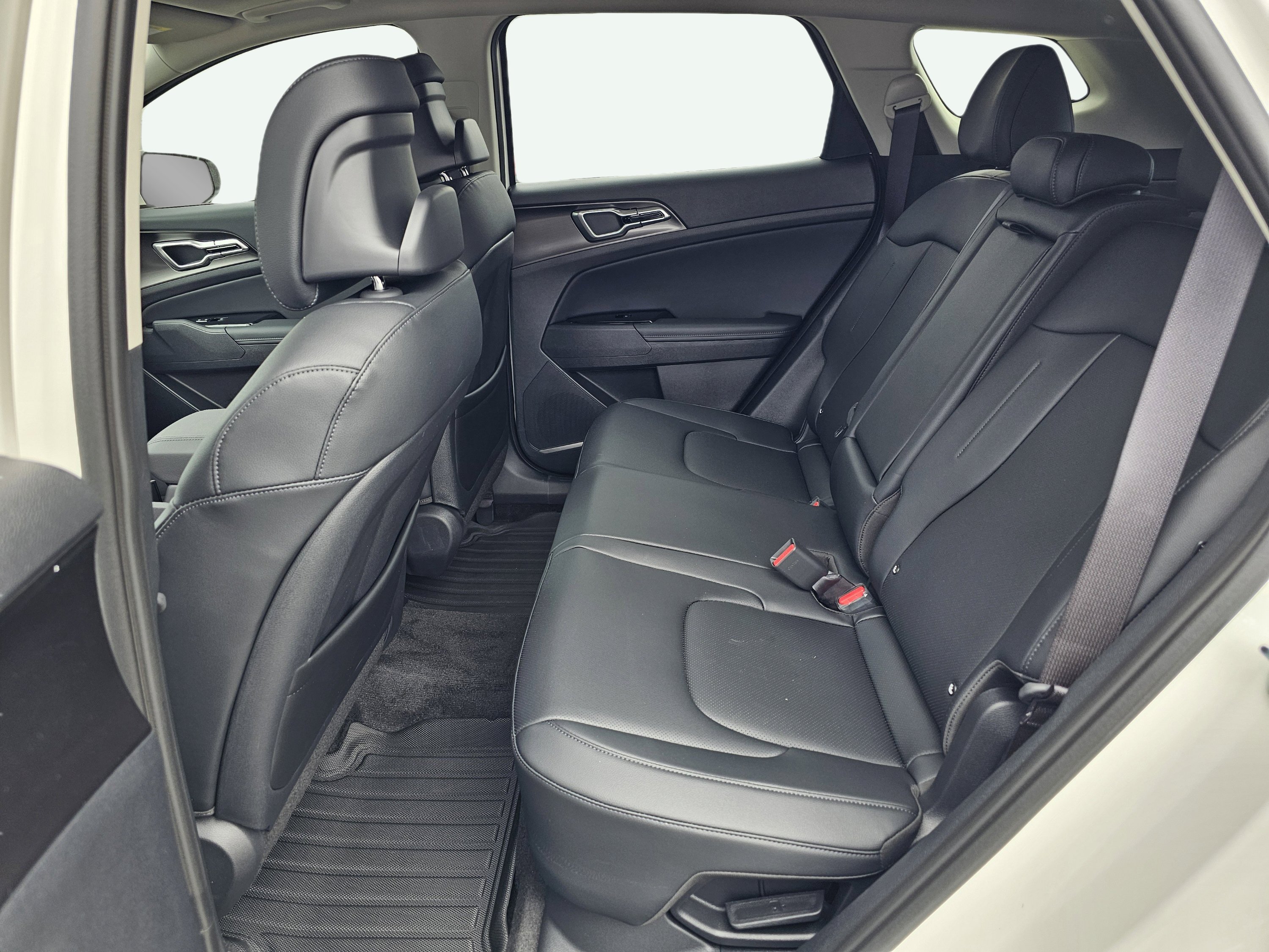2025 Kia Sportage EX Hybrid - Photo 34