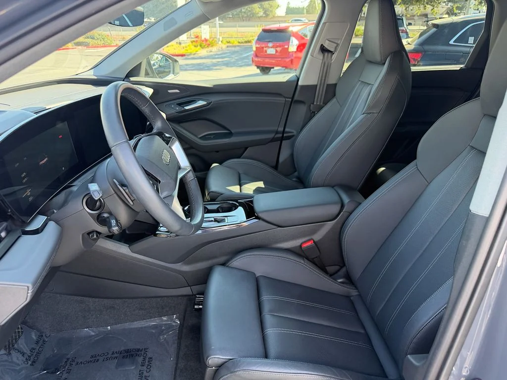 Used 2025 Gray Audi Premium Plus image 10