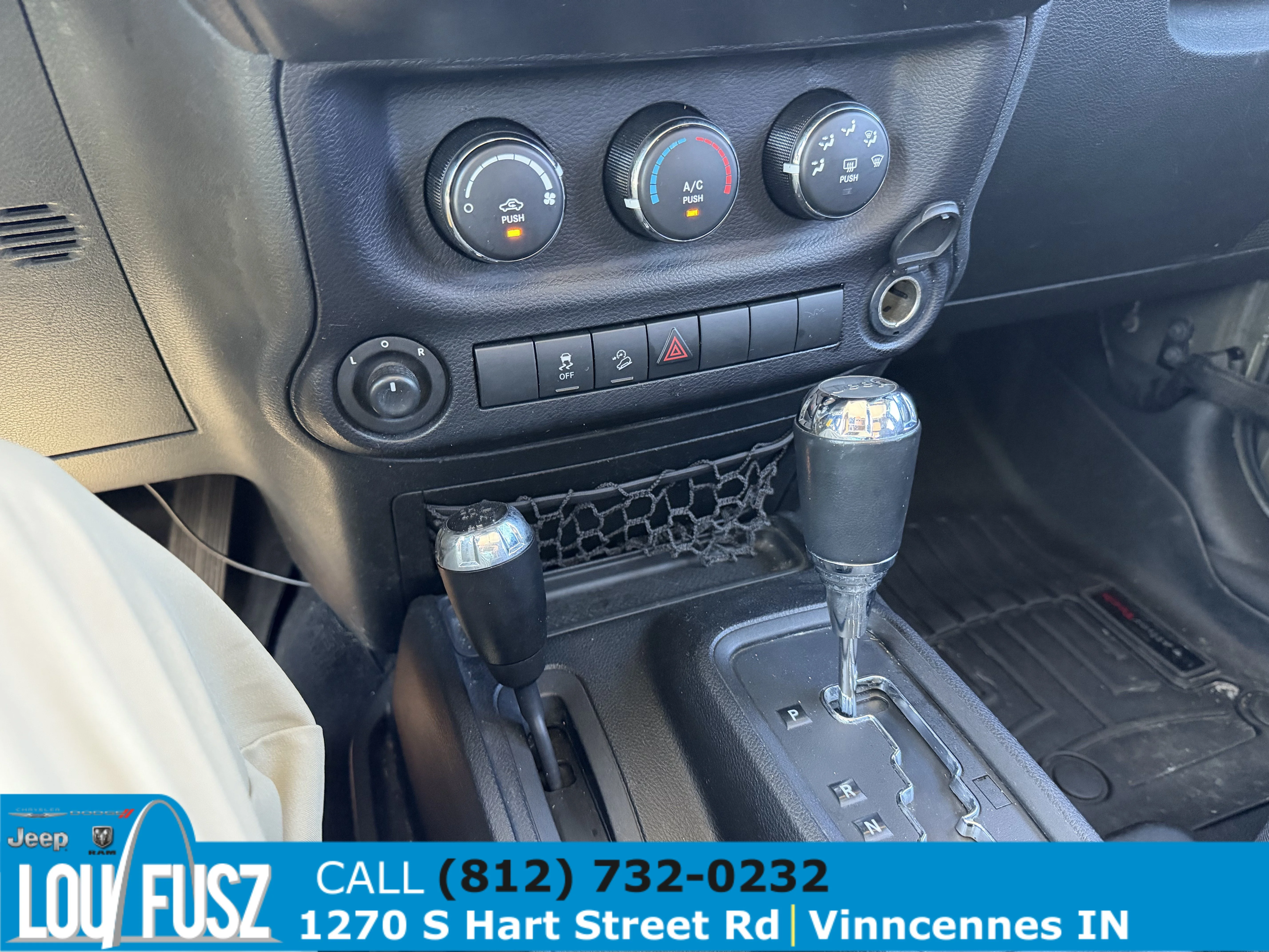 Used 2016 Green Jeep Sport image 18