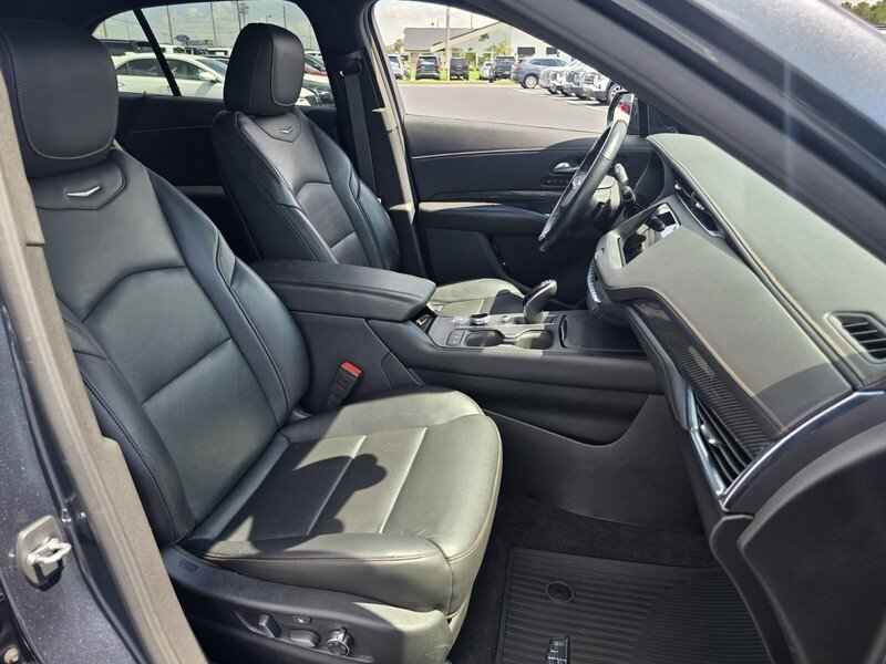 Used 2020 Shadow CADILLAC FWD 4DR SPORT image 18