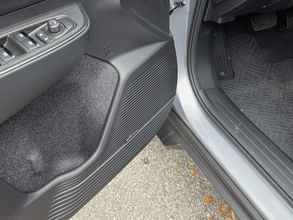 2026 Subaru Outback Limited - Photo 19
