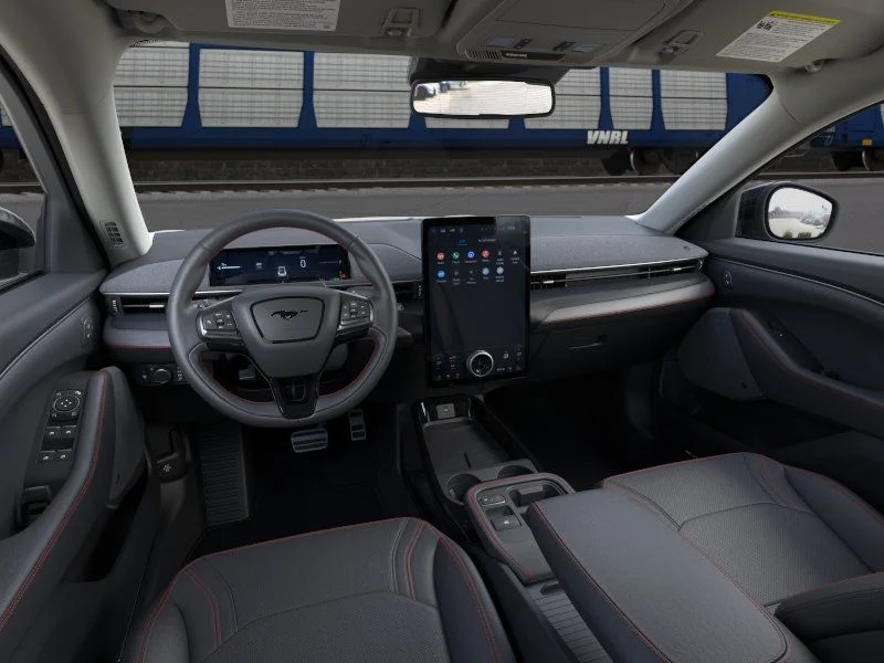New 2026 Star White Metallic Tri-coat Ford Premium image 9