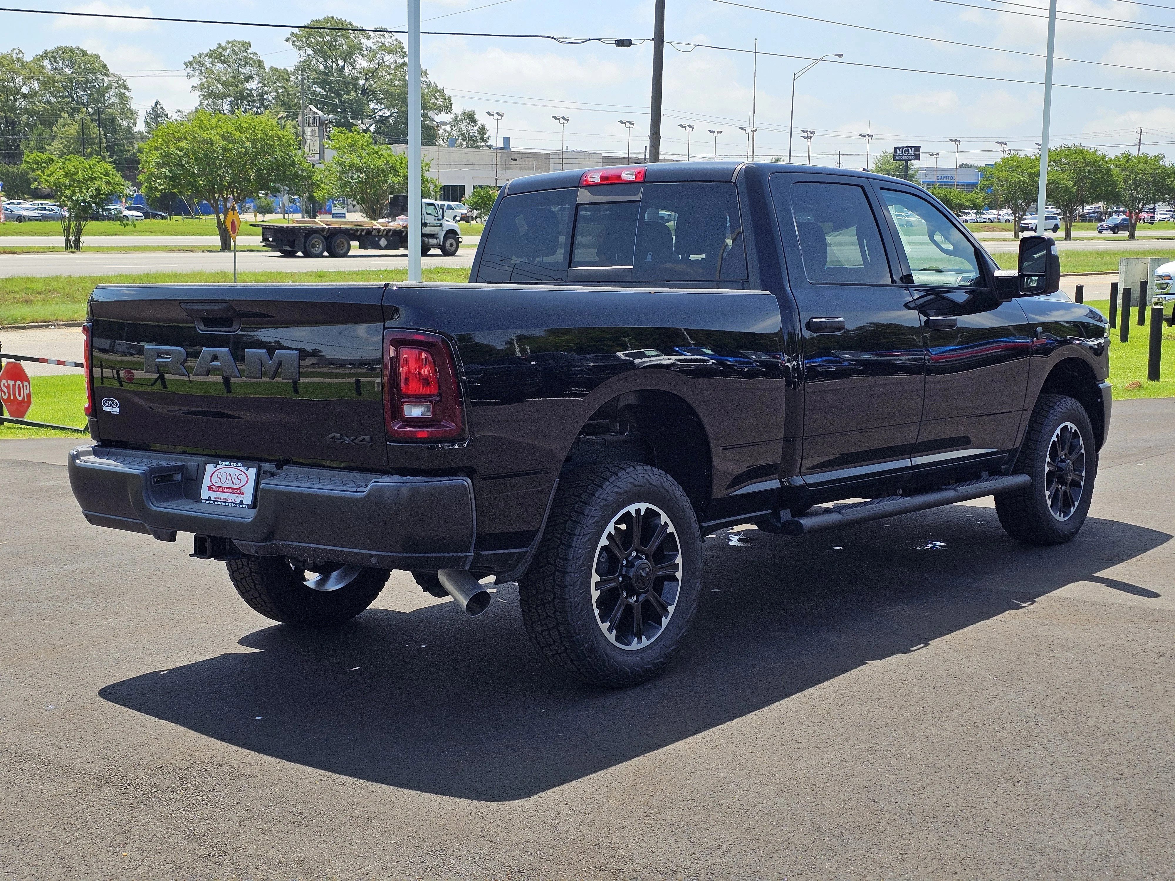 2025 RAM 2500 Tradesman - Photo 10
