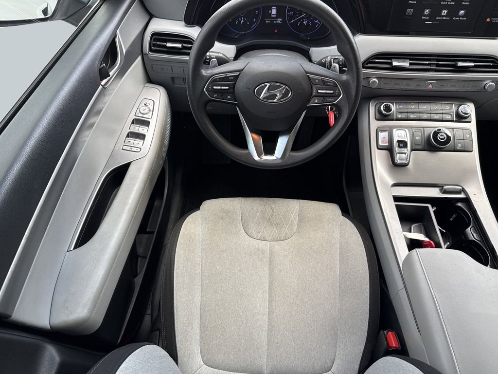 Used 2020 Hyper White Hyundai SE image 14