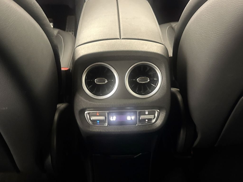 Used 2021  Mercedes-Benz G 550 image 20