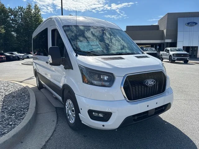 2026 Ford Transit Passenger Van XLT - Photo 3
