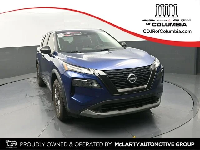 Used 2023 Blue Nissan S image 1