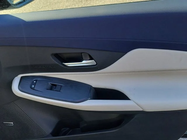 New 2026 Atlantic Gray Metallic Nissan SL image 27