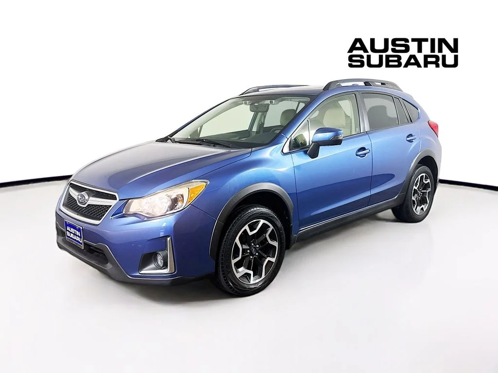Used 2017 Blue Subaru 2.0i Limited image 3