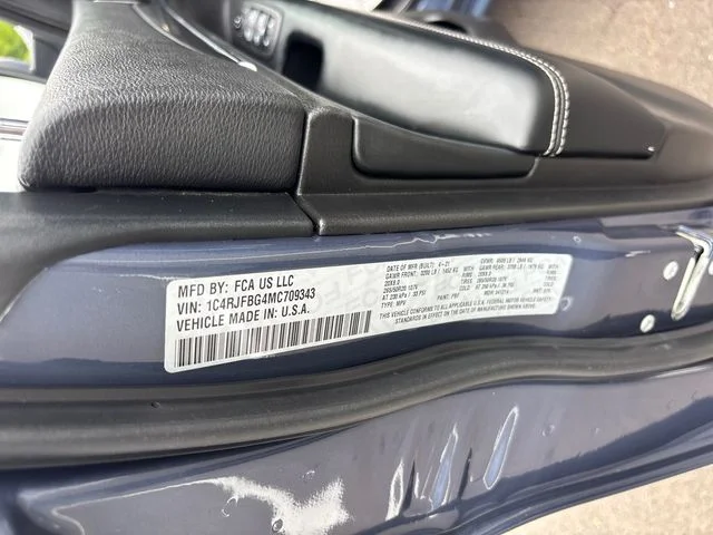 Used 2021 Blue Jeep Limited image 36