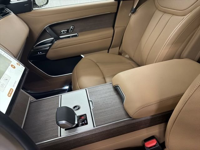 New 2026 Varesine Blue Land Rover SE image 35