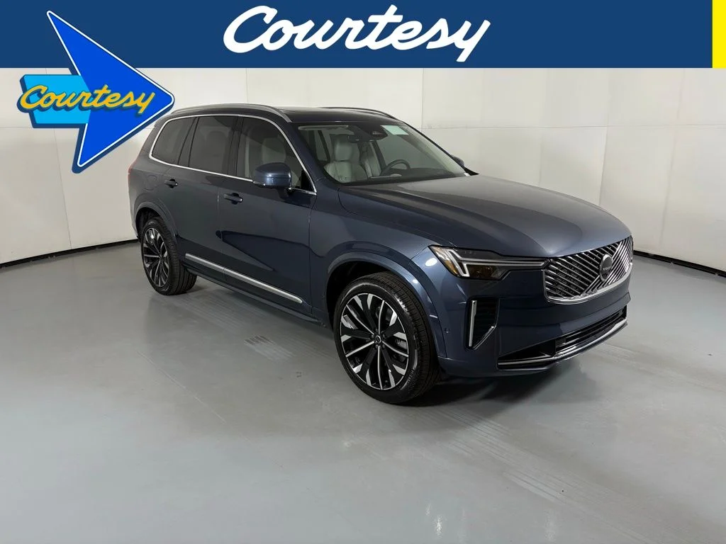 2026 Volvo XC90 T8 Recharge Ultra Bright 4WD's photo
